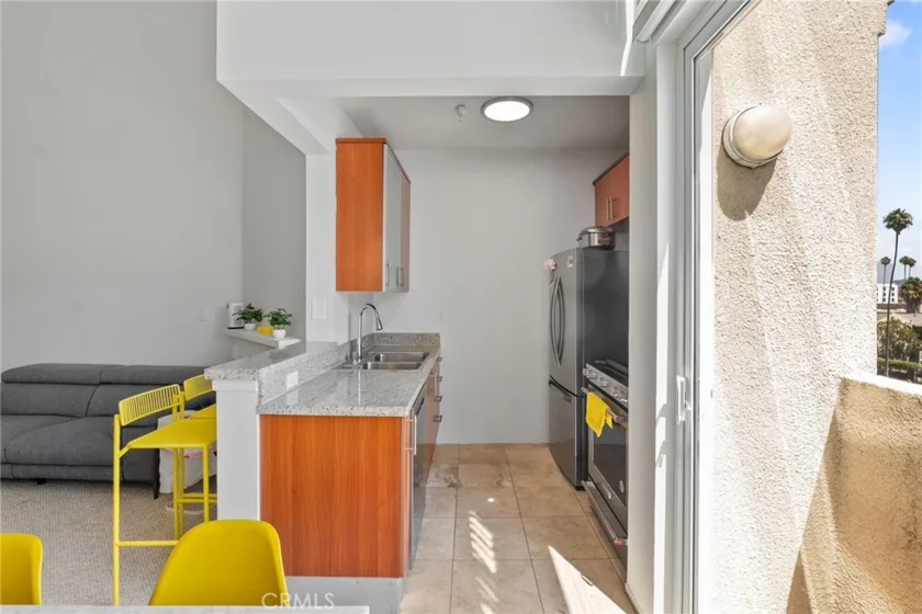 620 S Gramercy Place #412 photo 38