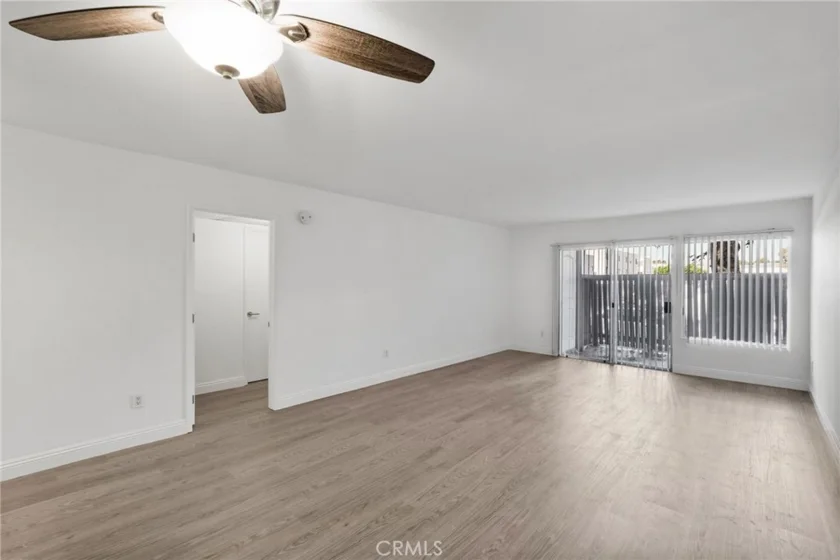 18350 Hatteras Street #178 photo 6