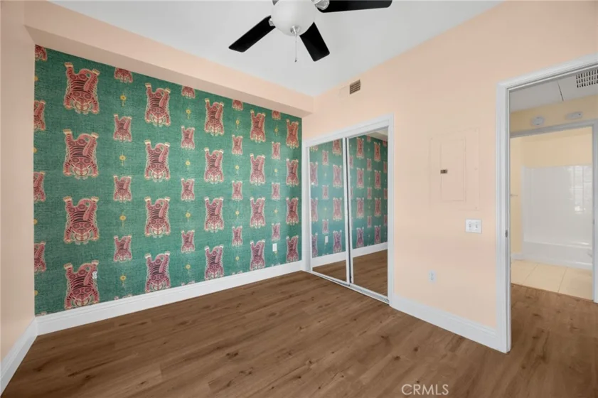 6938 Laurel Canyon #303 photo 9