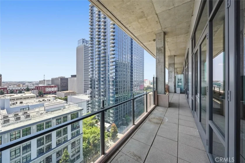1111 S Grand Avenue #PH 5 photo 25