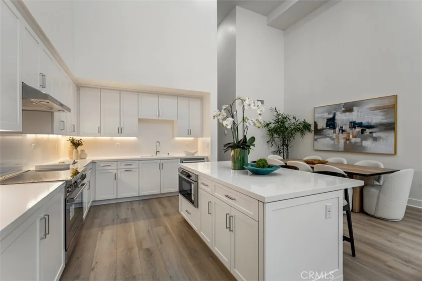 24722 Del Prado #204 photo 5