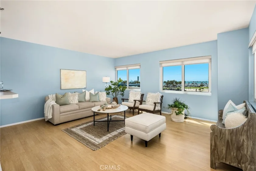 525 E Seaside #403 photo 3