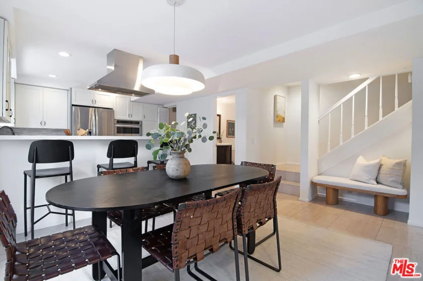 1639 Selby Avenue #B photo 3