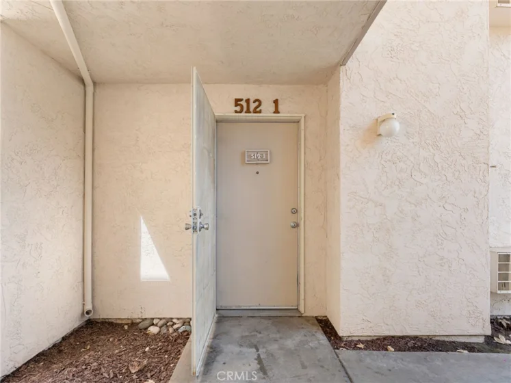 512 Sandalwood #1 photo 16