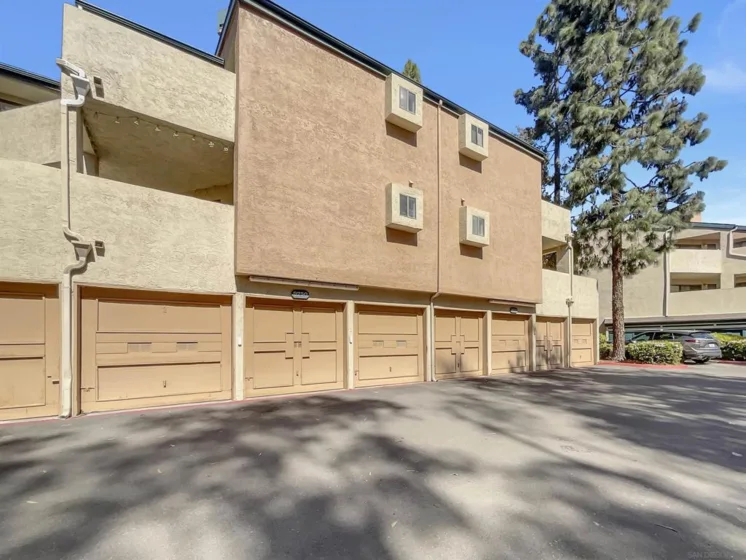 9750 Mesa Springs Way #41 photo 1