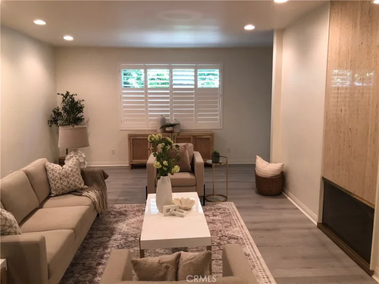 380 S Orange Grove Bl #8 photo 17