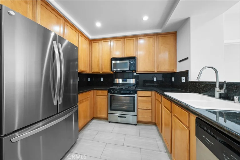 9610 Zelzah Avenue #312 photo 13