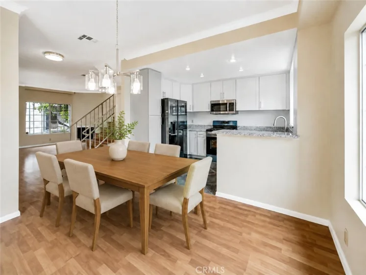 7420 Corbin Avenue #8 photo 7