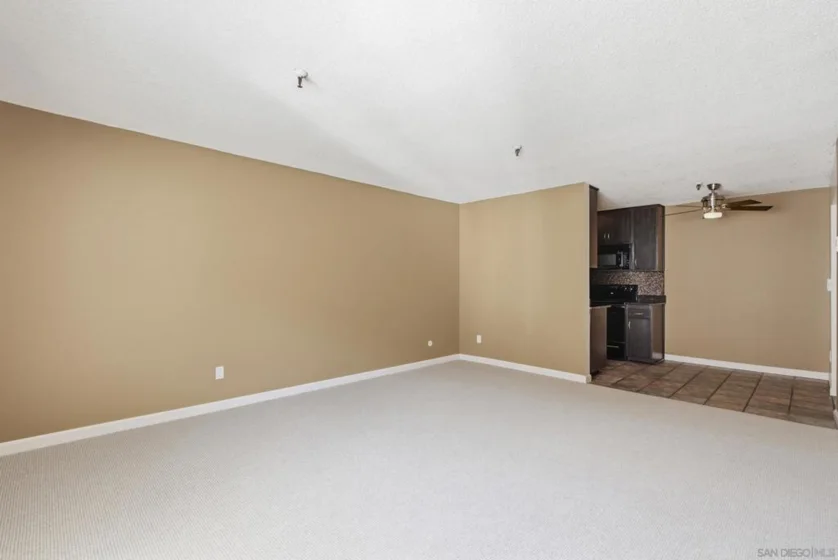 4730 Noyes #217 photo 10