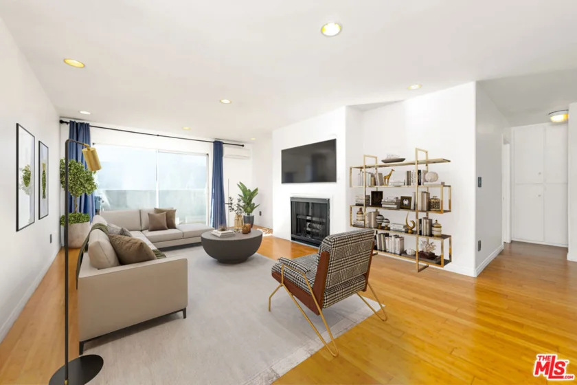 1124 N La Cienega Boulevard #307 photo 1