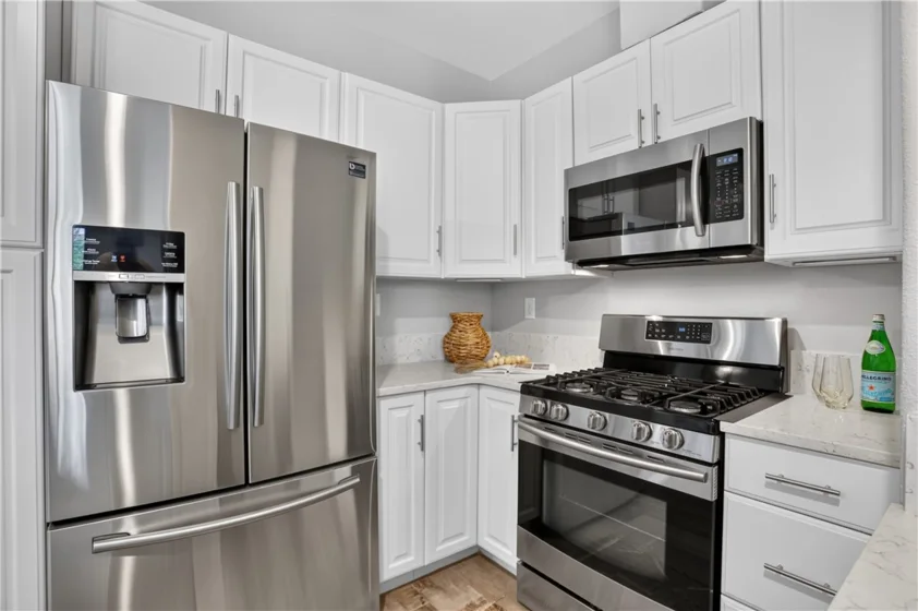 7731 E Portofino photo 9
