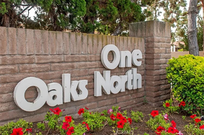 12515 Oaks North #231 photo 1