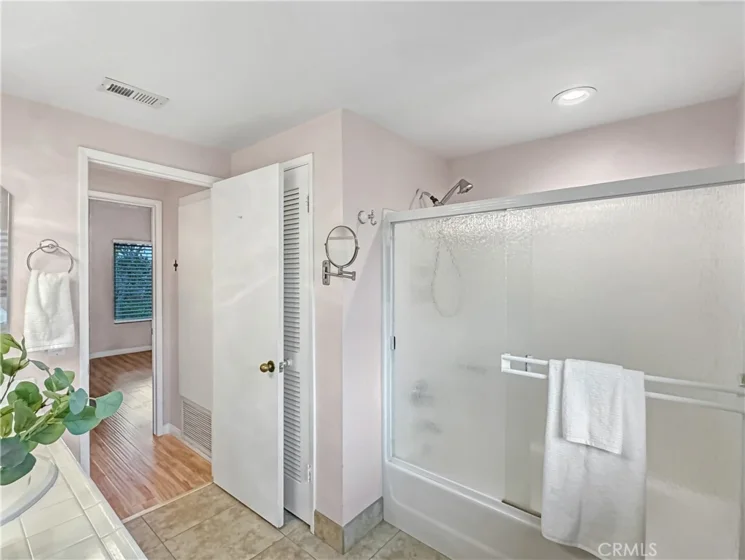 24471 Lantern Hill #D photo 19
