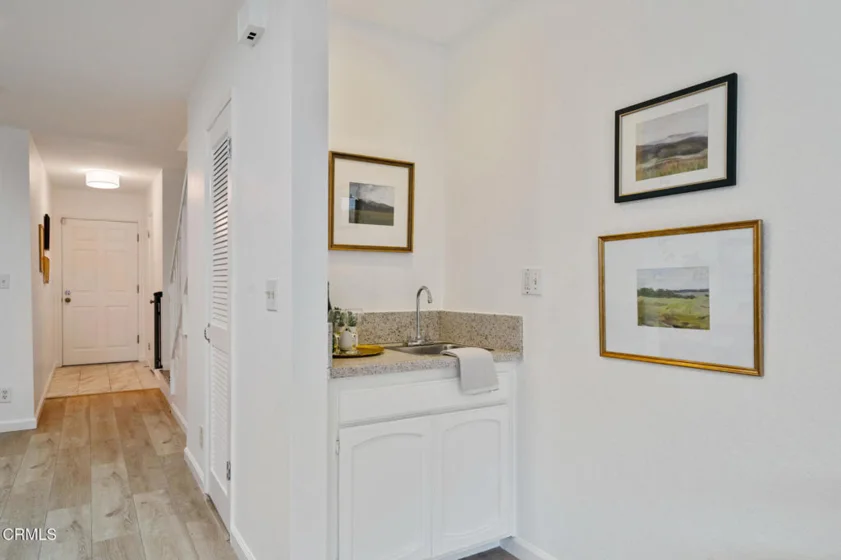 544 E Magnolia #D photo 14