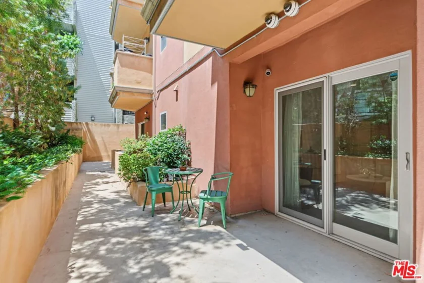 1511 Camden Avenue #103 photo 26