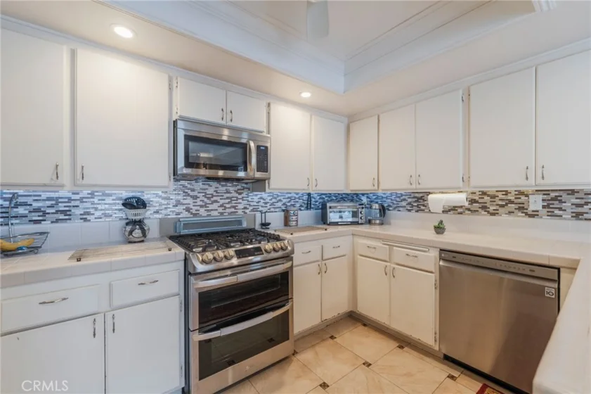 38 Carnation photo 11