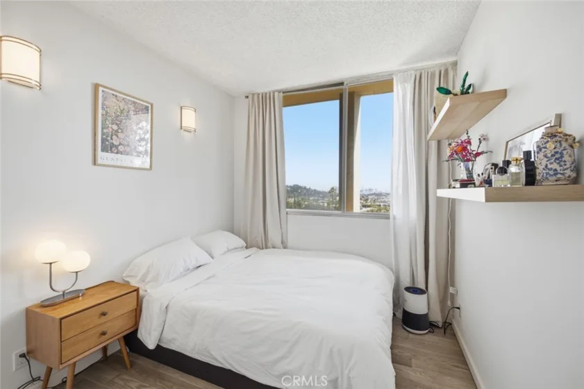 4455 Los Feliz Boulevard #601 photo 26