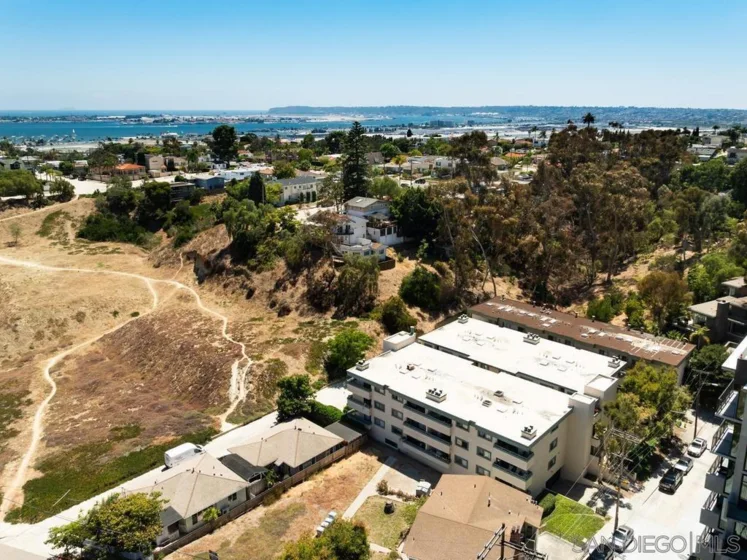 917 Torrance #19 photo 24