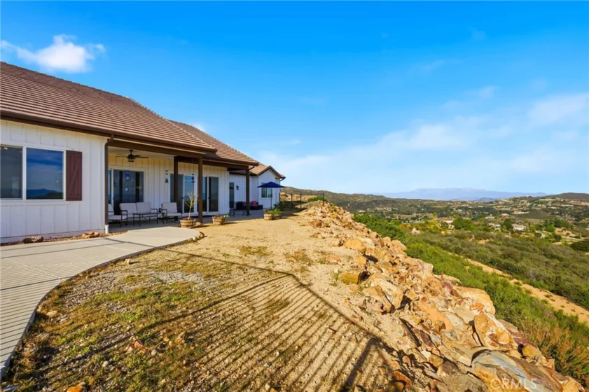 39472 Vista Del Bosque photo 23