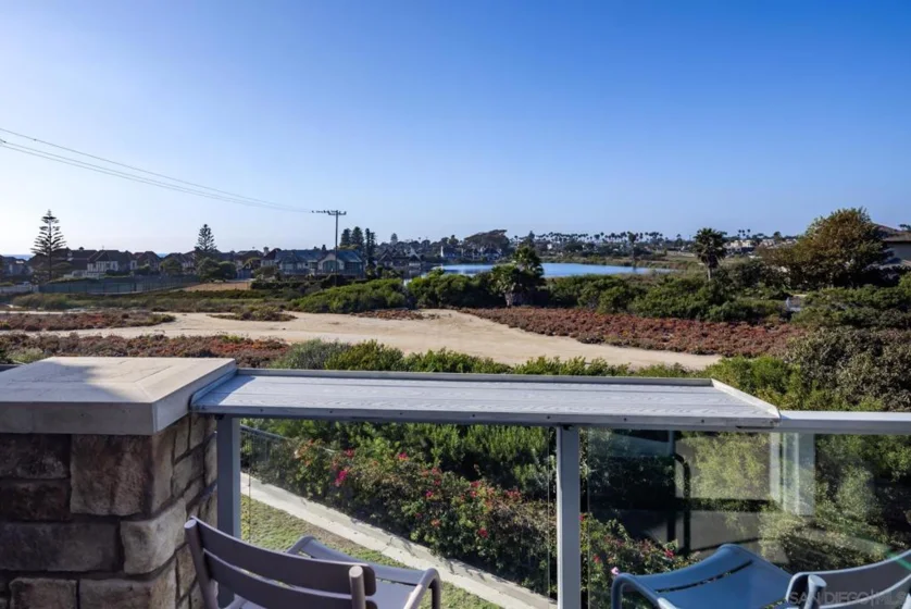 2351 Ocean Street photo 19