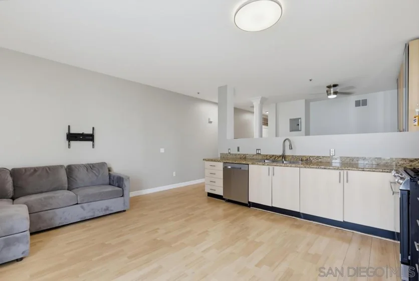 1480 Broadway #2420 photo 14