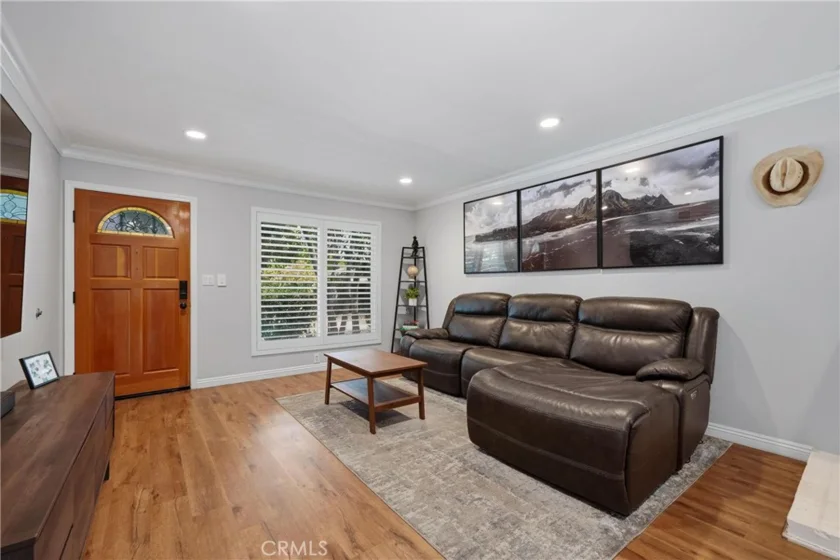 3131 Laurel Avenue #9 photo 4