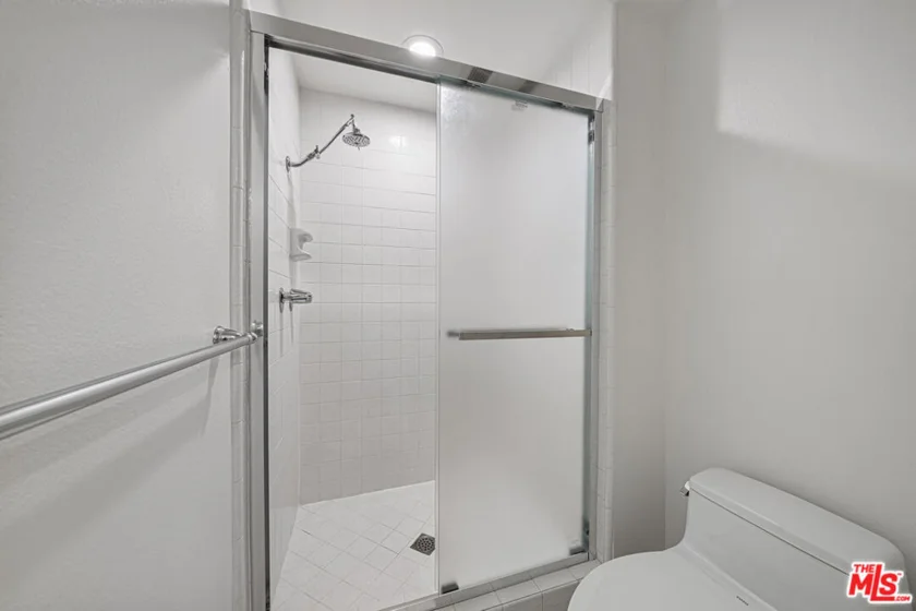 10650 Holman Avenue #308 photo 33
