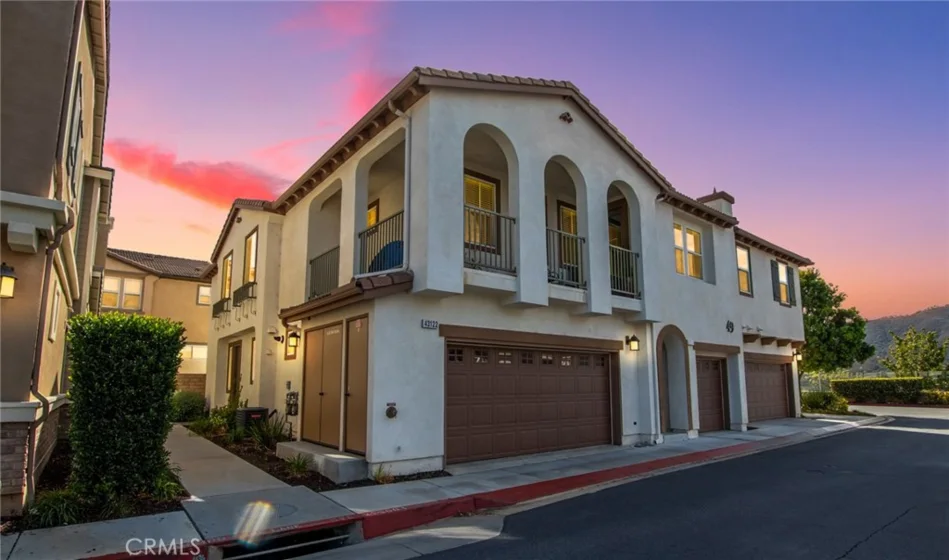 43122 Avenida Abril photo