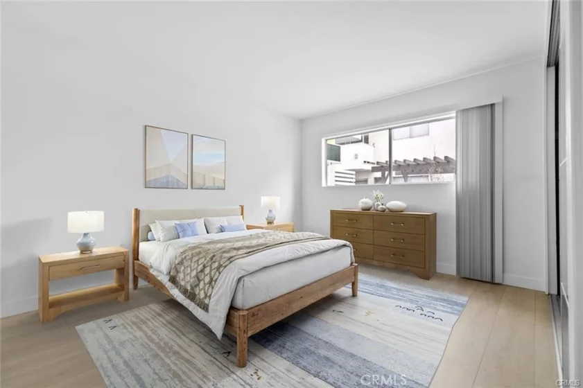 960 Larrabee #120 photo 5