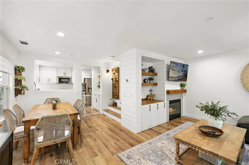90 Three Vines Court photo 1