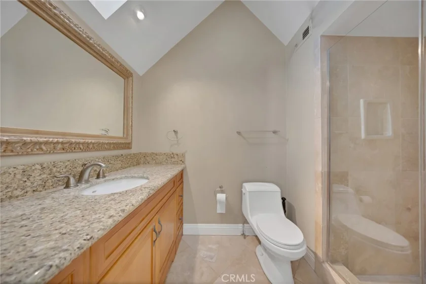 3361 Tempe photo 8