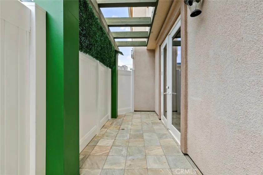 333 Milford Street #105 photo 27