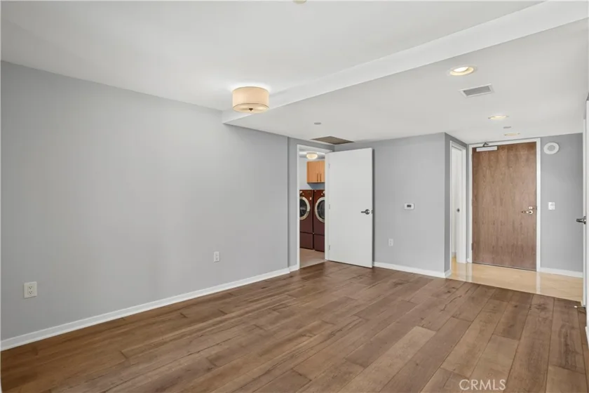 13650 Marina Pointe Drive #609 photo 23