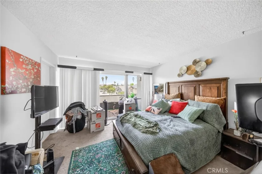 5300 Fairview photo 23