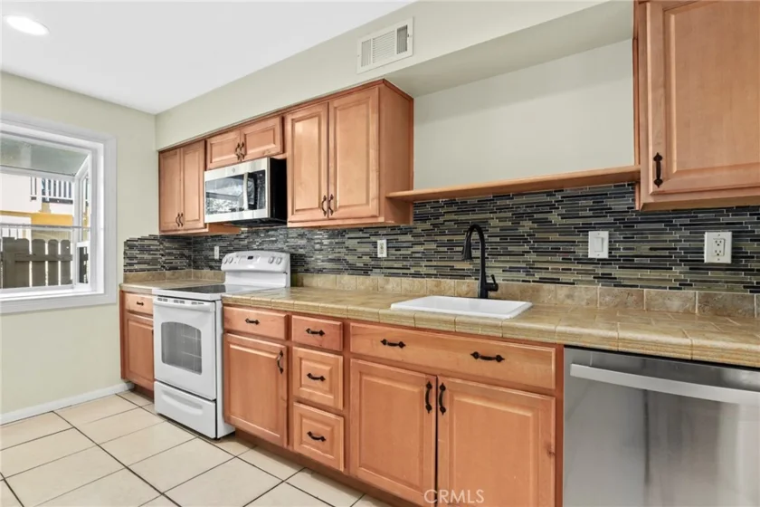 8031 Canby Avenue #4 photo 12