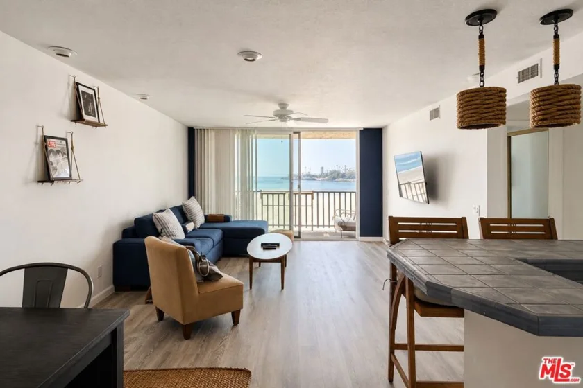 1140 E Ocean Boulevard #235 photo 4