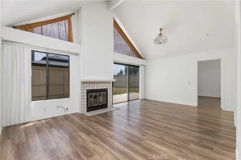 21605 Fernbrook photo 7