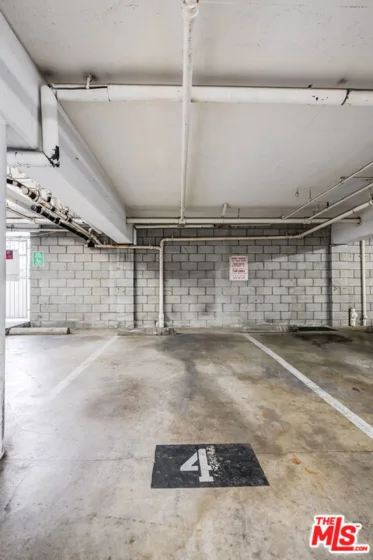 4558 Willis Avenue #121 photo 18