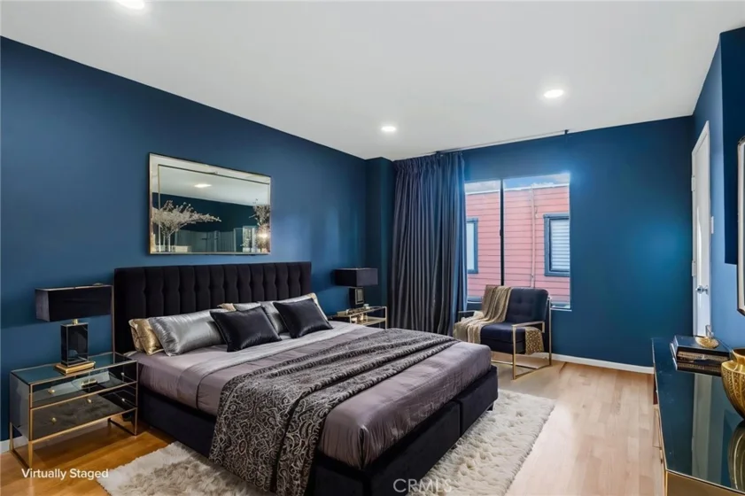 4425 Whitsett Avenue #210 photo 28