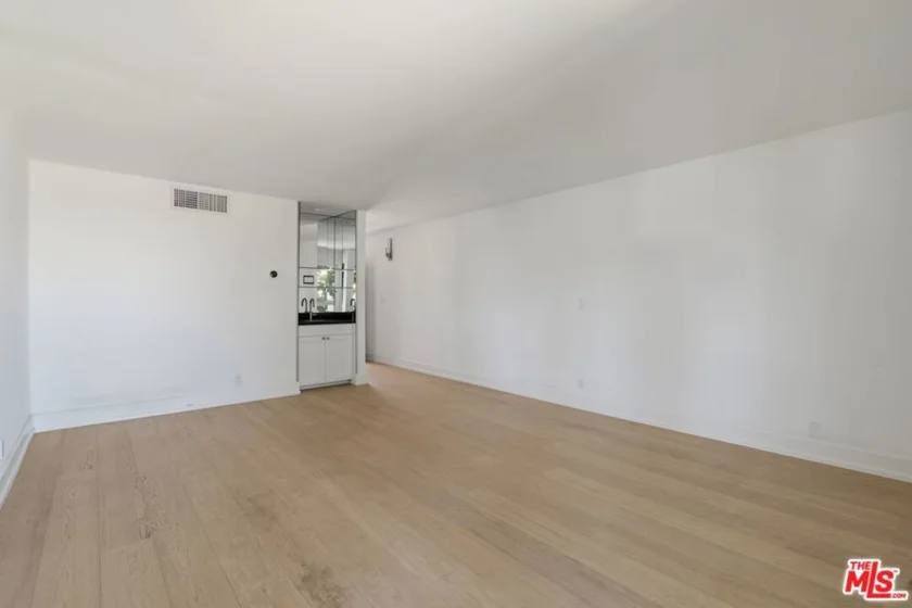970 Palm Avenue #211 photo 15