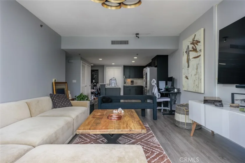 411 W Seaside Way #302 photo 35