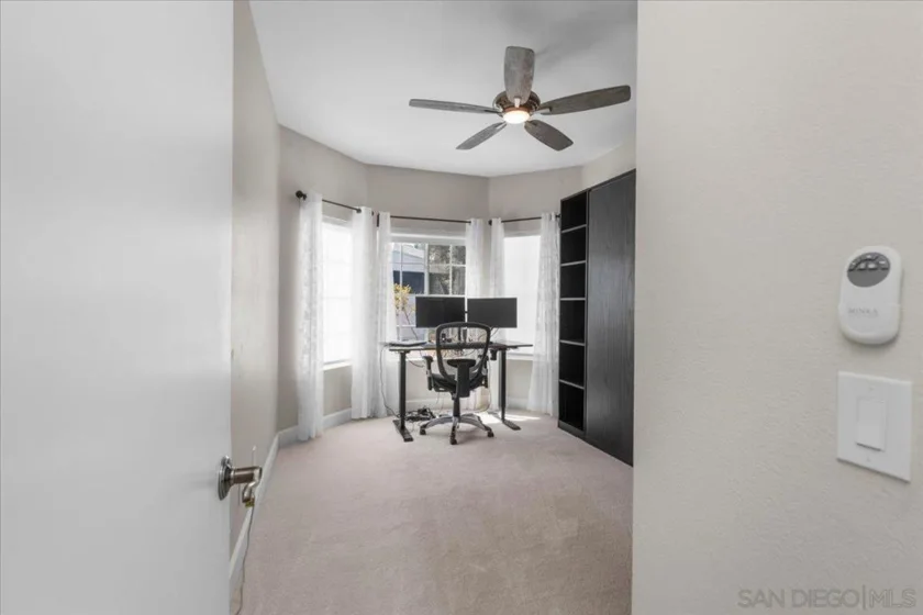 2150 Camino De La Reina #4204 photo 15