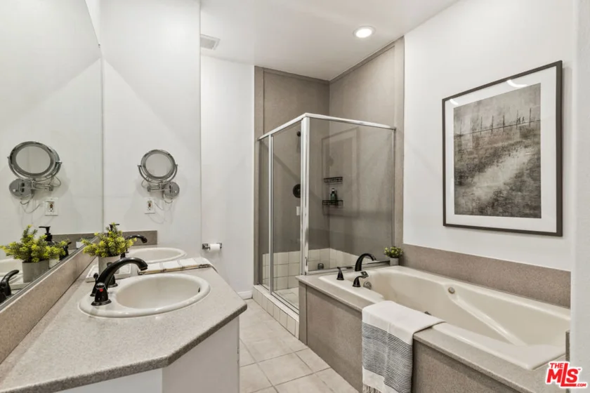 12011 Goshen Avenue #103 photo 12