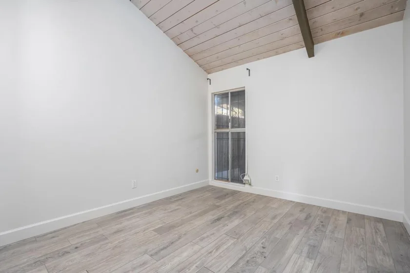 513 Shady Lane #B photo 28