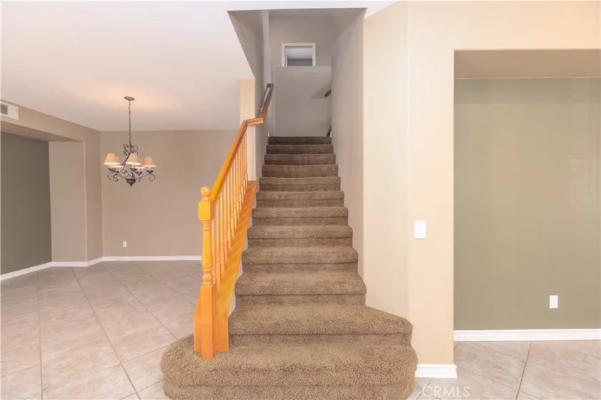 46223 Drymen Avenue photo 9