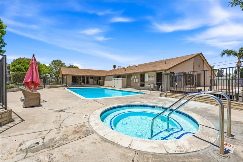 278 N Wilshire #B31 photo 31