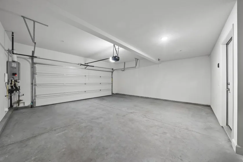 5223 Surfwalk Way #111 photo 22