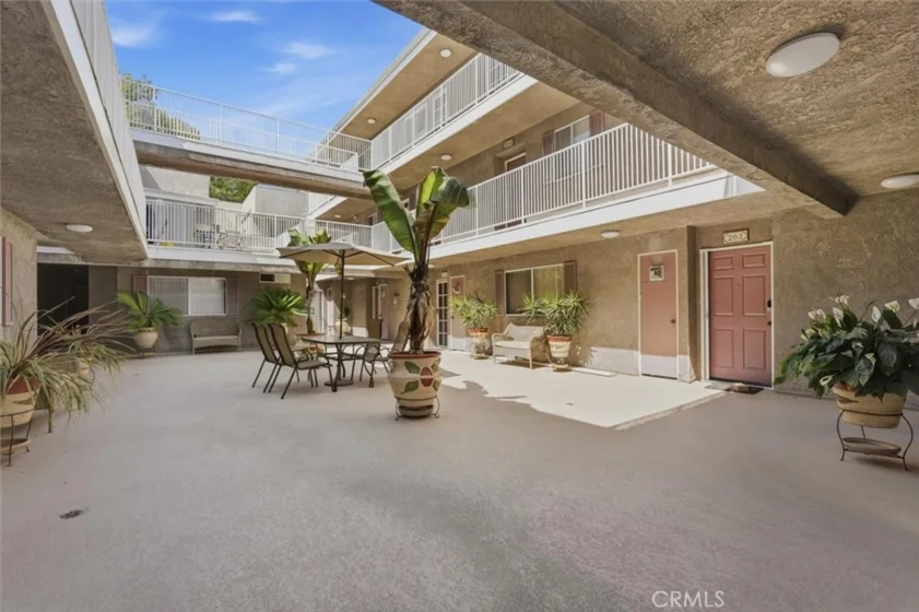 1355 Loma Avenue #310 photo 28