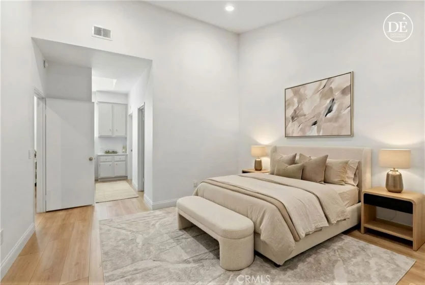 10511 S Lakeside Drive #H photo 8