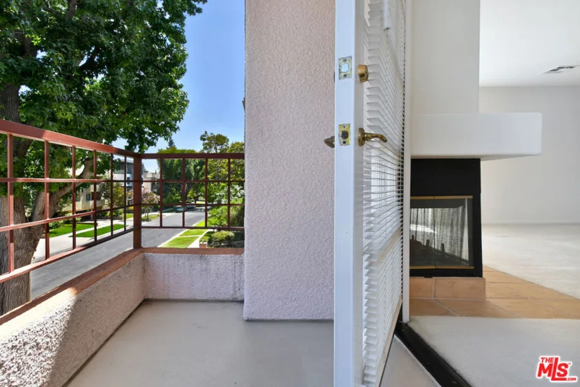 14570 Benefit Street #201 photo 61